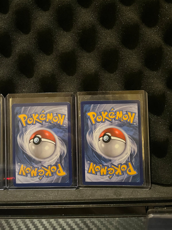 2016 PIKACHU RC29/RC32 Generations Pokemon Full Art Holo