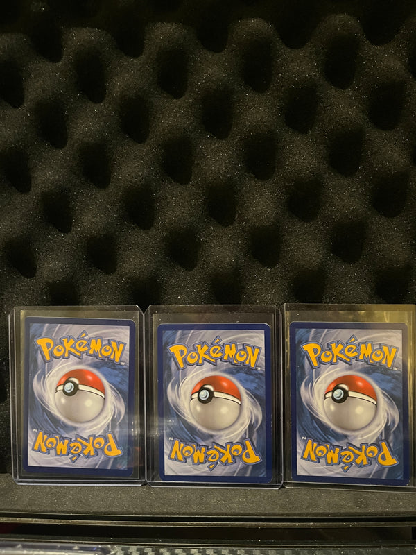 2016 PIKACHU RC29/RC32 Generations Pokemon Full Art Holo