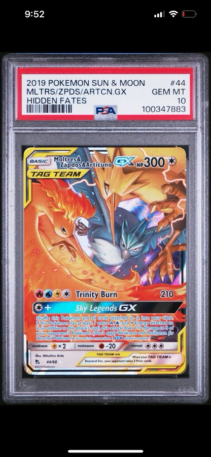 2019 POKEMON SUN & MOON HIDDEN FATES 44 MOLTRES & ZAPDOS & ARTICUNO GX PSA 10